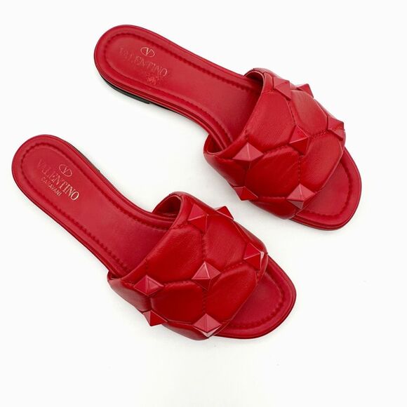 VALENTINO Rockstud Red Leather Sandal Size 37.5 Flat Flip Flop Slide Studded - Picture 2 of 12